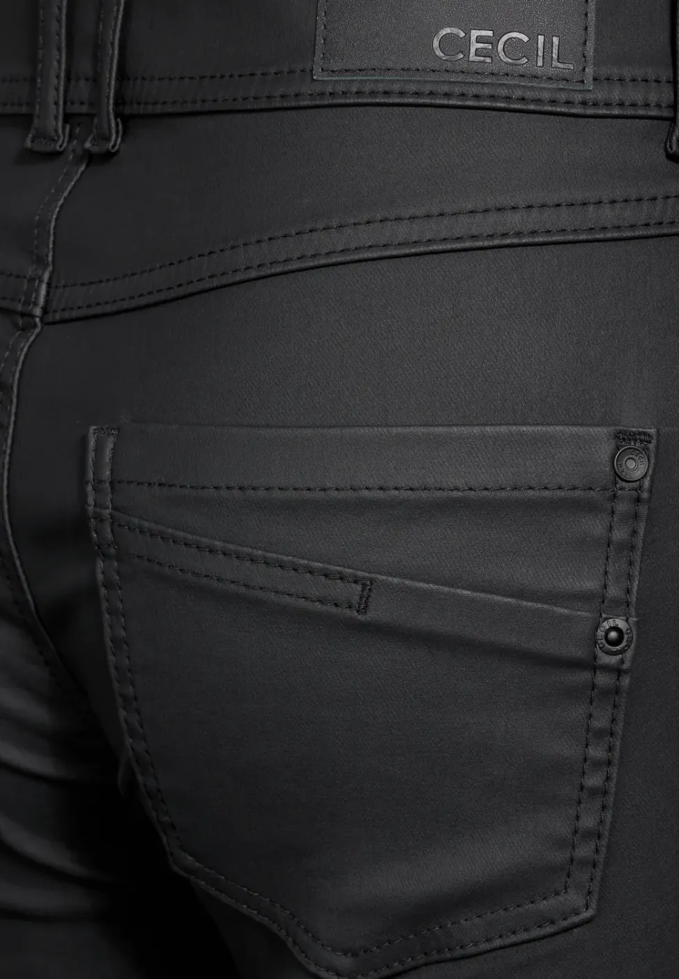 Broek met coating