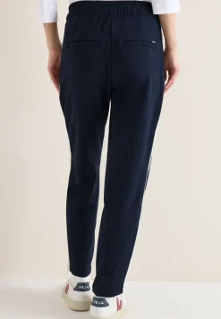Broek met colour block tape