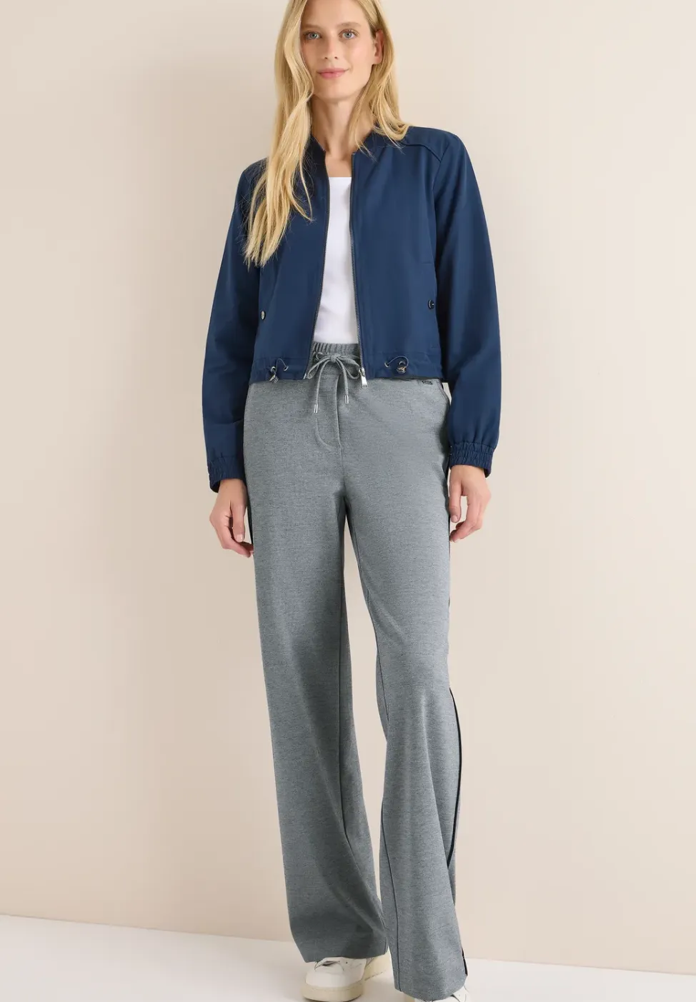 Broek met galonstrepen