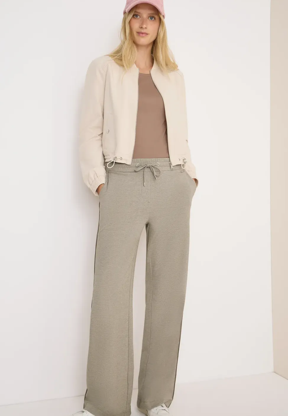 Broek met galonstrepen