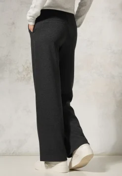 Broek met glitterdetails