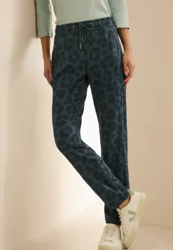 Broek met leopatroon