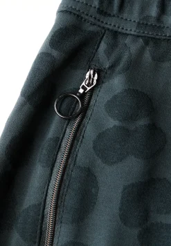 Broek met leopatroon