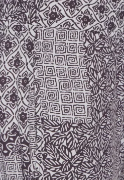 Broek met patchworkprint