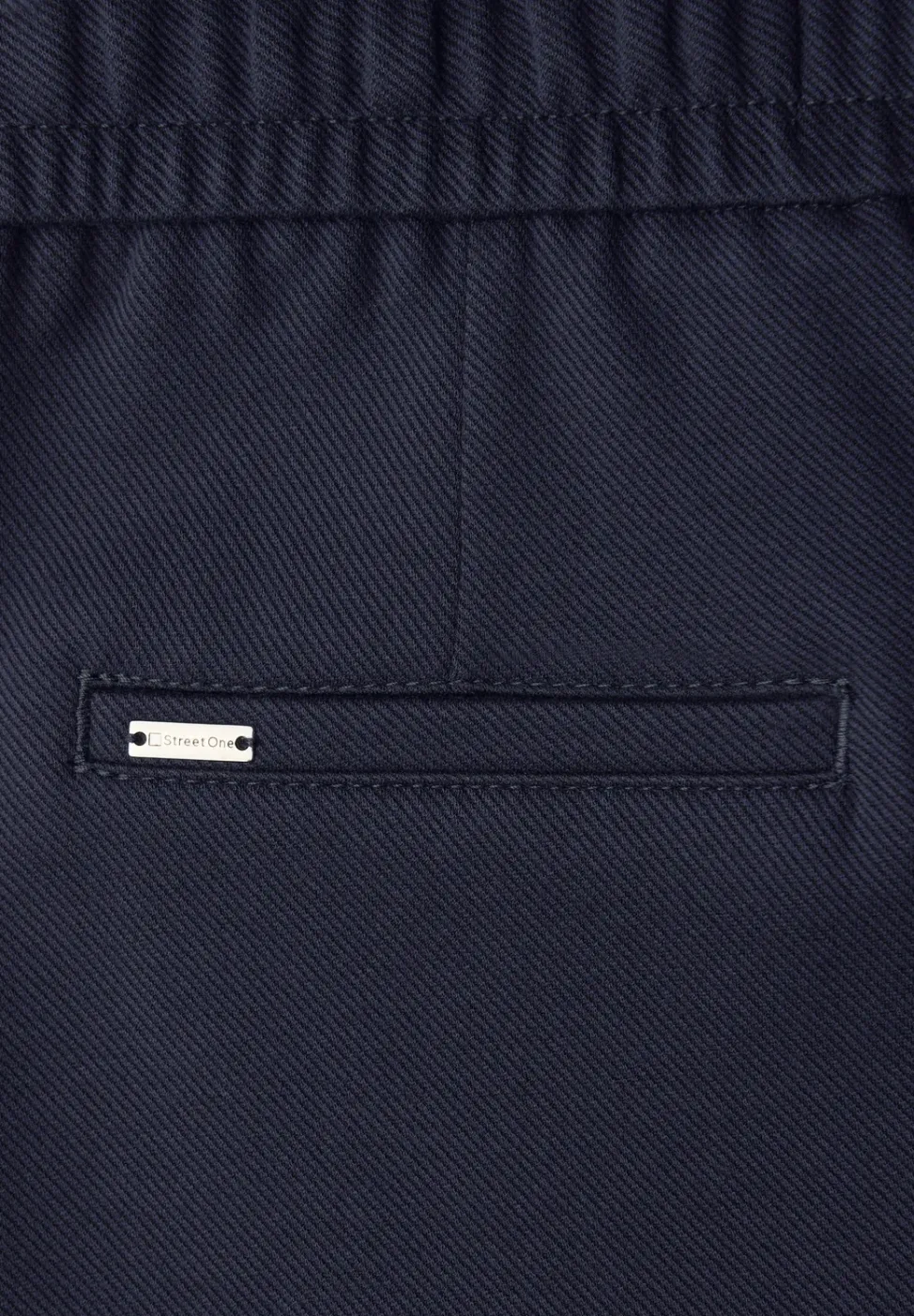 Broek met rechte pijpen en tape