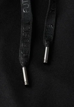 Broek met ritsdetails