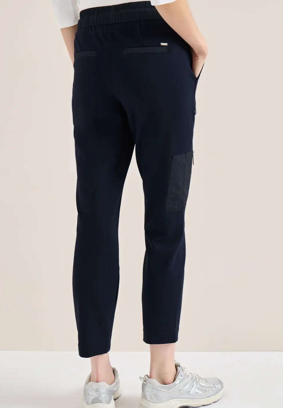 Broek met smalle pijpen