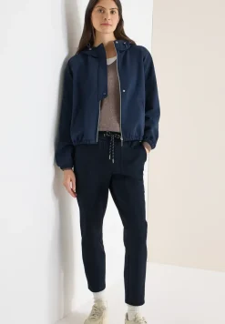 Broek met smalle pijpen