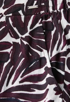Broek van crêpe met patroon