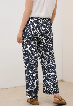 Broek van crêpe met patroon