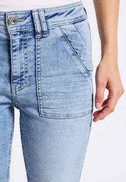 Cargo jeans in Loose Fit