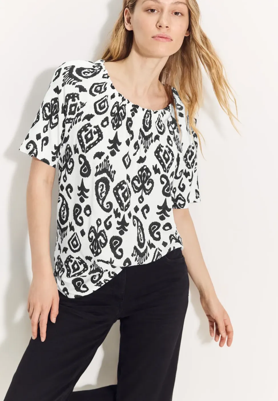 Carmen blouse met print