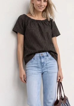 Carmen Bluse mit Shiffley-Muster