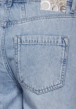 Casual fit used jeans