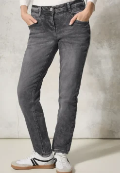 Casual jeans