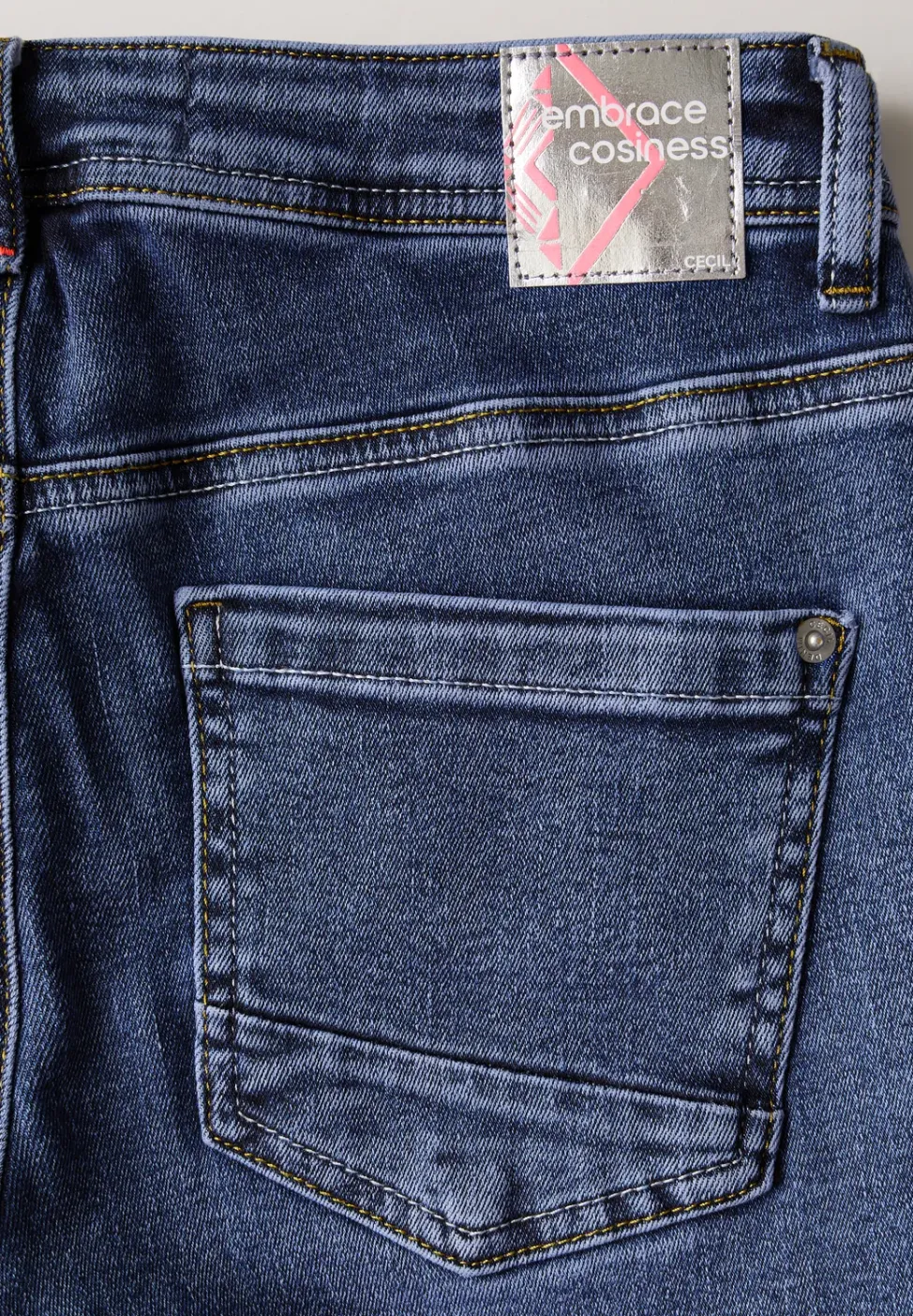 Casual jeans