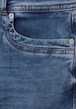 Casual jeans
