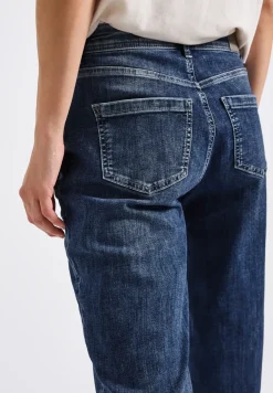 Casual jeans