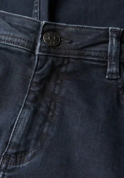 Casual jeans