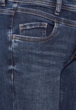 Casual jeans