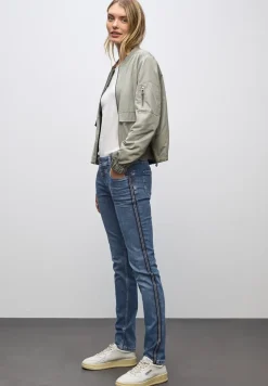 Casual jeans