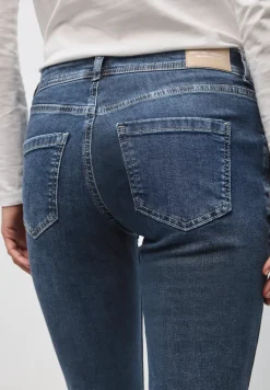 Casual jeans