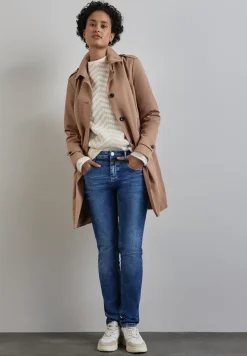 Casual jeans