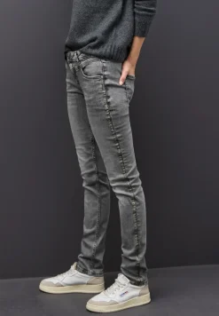 Casual jeans