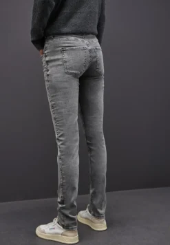 Casual jeans