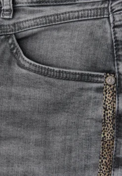Casual jeans