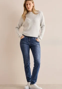 Casual jeans
