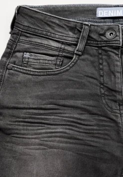 Casual jeans