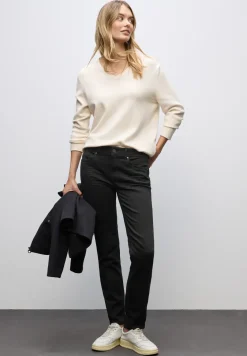 Casual jeans
