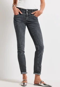 Casual jeans