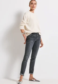 Casual jeans
