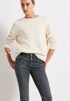 Casual jeans