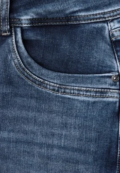 Casual jeans