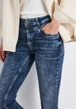 Casual jeans