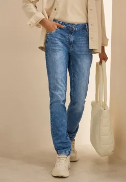Casual jeans