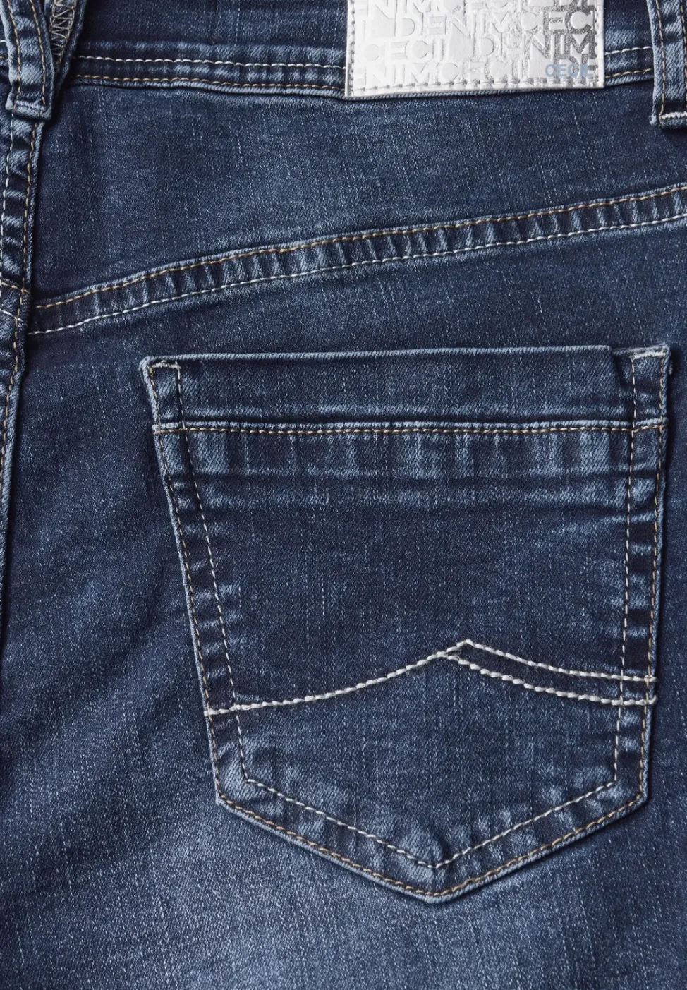 Casual jeans