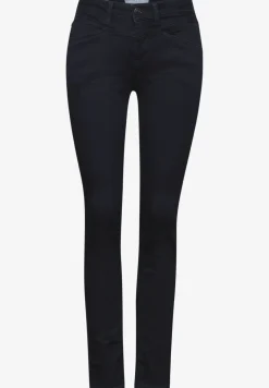 Casual jeans