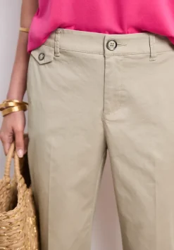 Casual fit chino's in een zachte stof