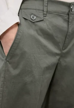 Casual fit chino's in een zachte stof