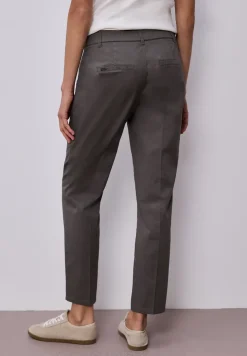 Casual fit chino's in een zachte stof
