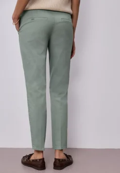 Casual fit chino's in een zachte stof