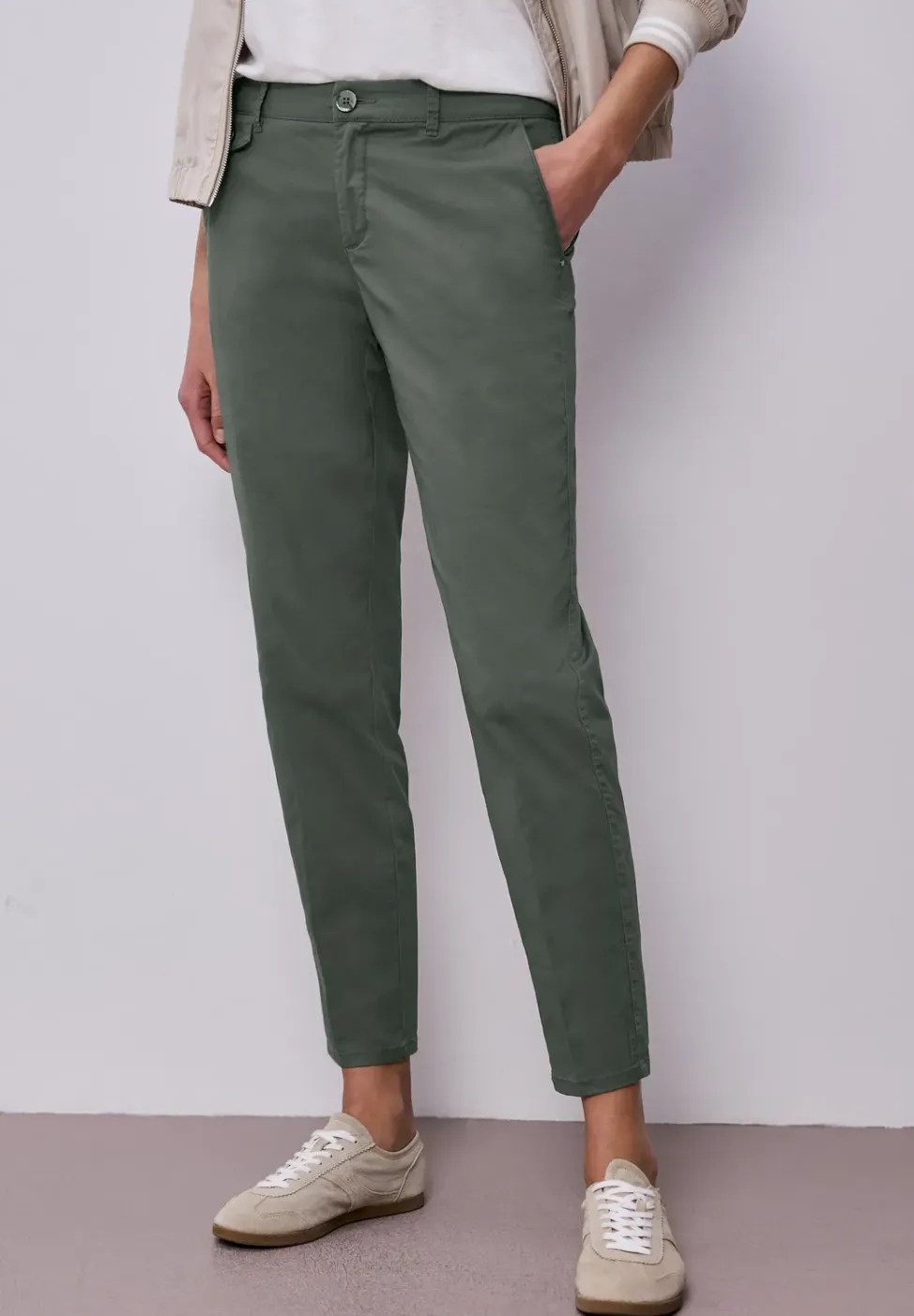 Casual fit chino's in een zachte stof
