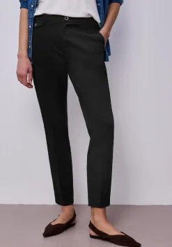 Casual fit chino's in een zachte stof