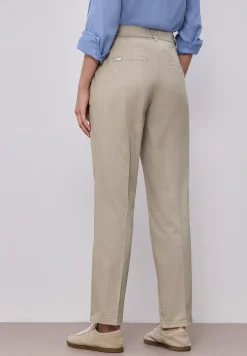 Casual fit chino's in een zachte stof