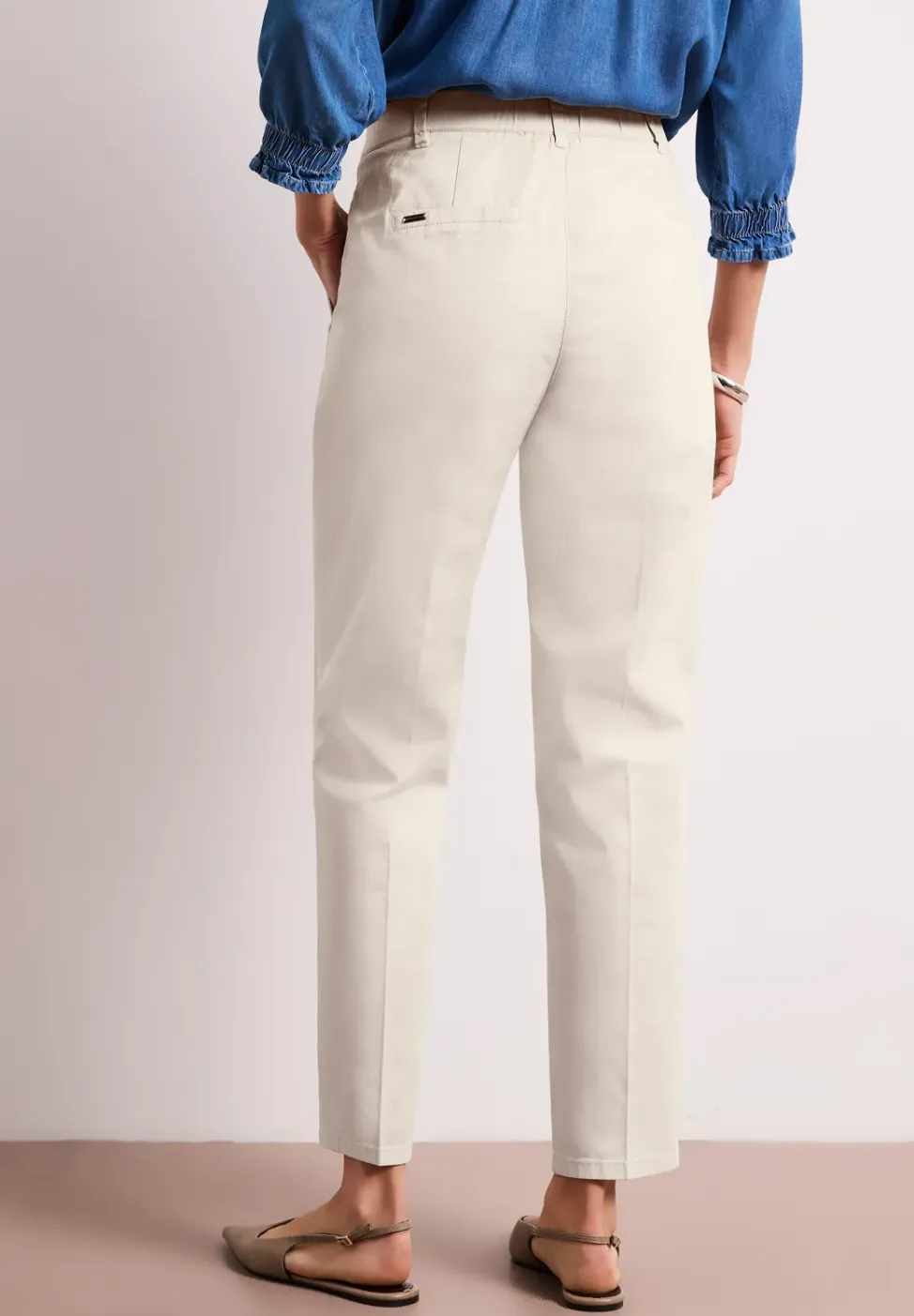 Casual fit chino's in een zachte stof