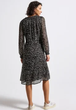 Chiffon jurk met smok details